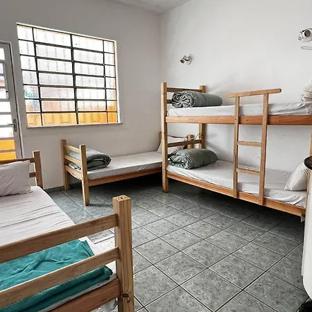 Hostel Kaizen Curitiba-3
